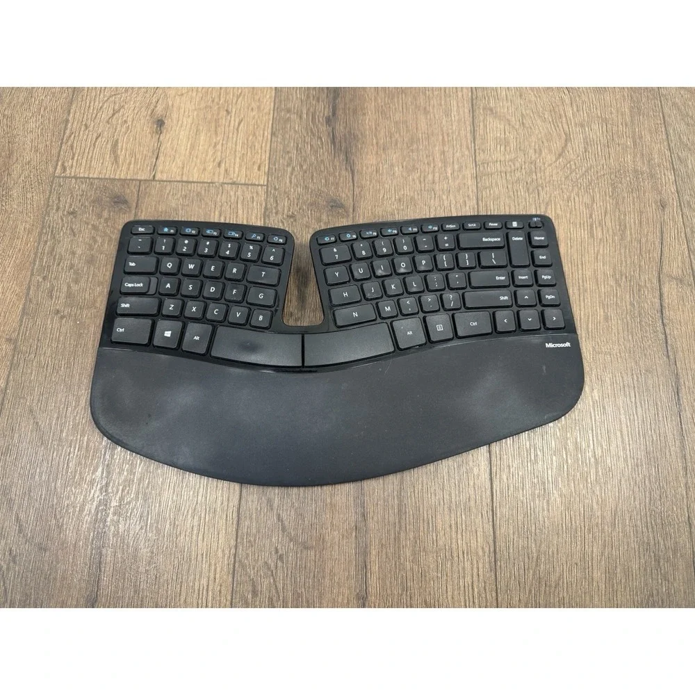 Microsoft Surface Edition Sculpt Ergonomic Wireless Keyboard, Working/ No Dongle